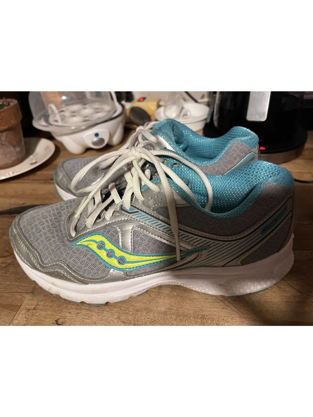 Saucony. Size 8 Cohesion Gray - S10471-16 Teal Yellow Silver
